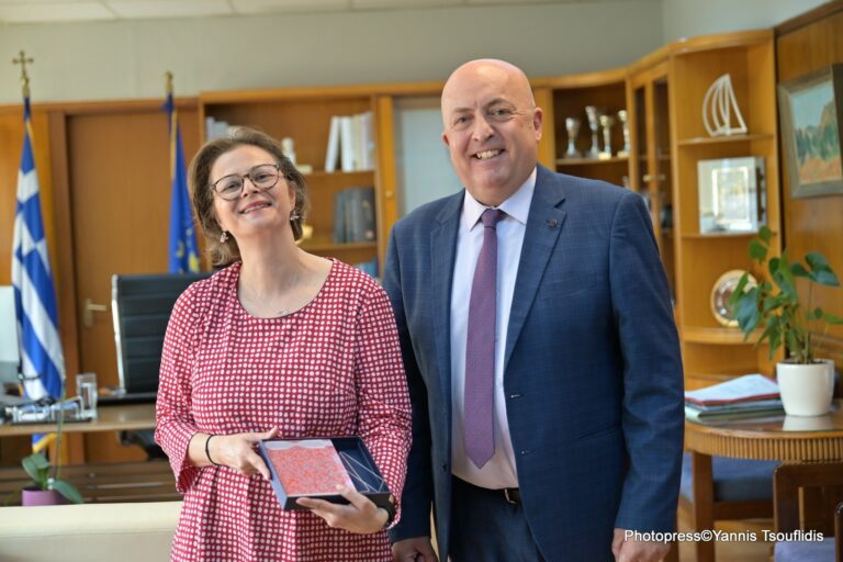 ΑΠΘ: Συνάντηση Φείδα με την Πρόξενο της Αλβανίας στη Θεσσαλονίκη
