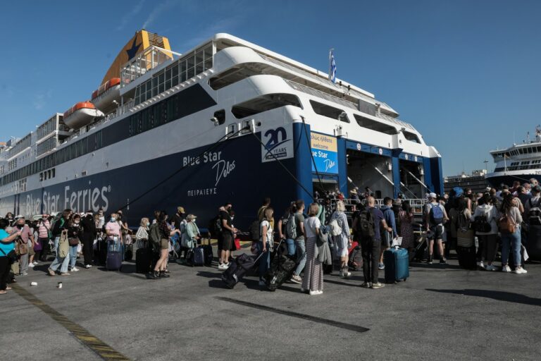 Αυξήσεις στα ακτοπλοϊκά εισιτήρια: Διαμαρτυρίες από εκπαιδευτικούς