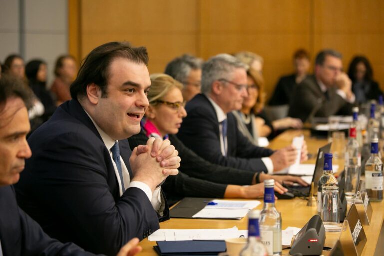 Πιερρακάκης: Τα Ωνάσεια σχολεία θα βοηθήσουν και στην επαγγελματική εξέλιξη των εκπαιδευτικών