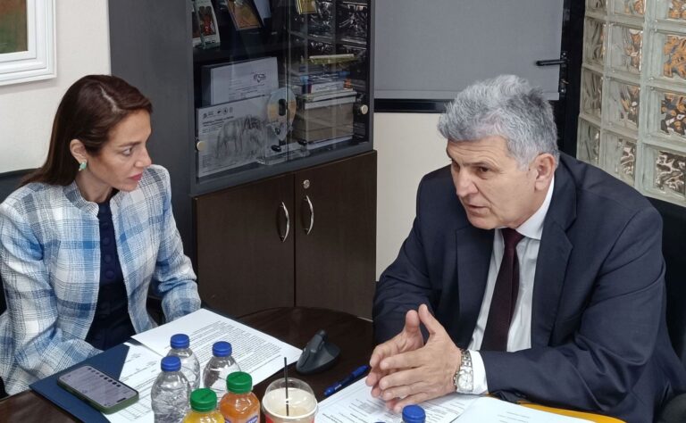 Την αξιοποίηση ακινήτων προς όφελος των δημοτών συζήτησαν ο Δήμαρχος Κορδελιού – Ευόσμου, Λευτέρης Αλεξανδρίδης και η Υπουργός Κοινωνικής Συνοχής και Οικογένειας, Δόμνα Μιχαηλίδου